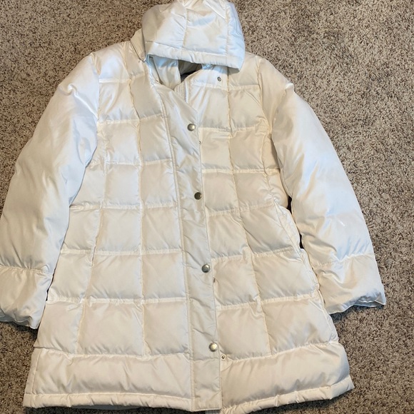 Alaskan Frontier Jackets & Coats Alaskan Frontier Euc Puffy White